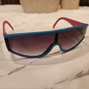 moda solaris | Accessories | Moda Solaris Italy K One  display picture 1